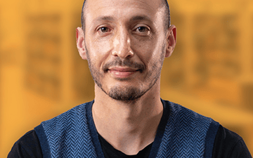 Ponente David del Rosario