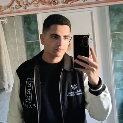 Imagen de perfil del autor de la recomendación